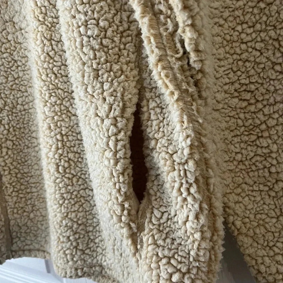 Pink Lily 1/4 Zip Sherpa Size Small - Picture 5 of 7